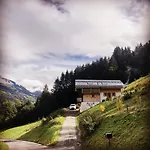 Boutique Panoramic Views Hot Tub Chalet Vers L'Eglise