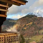 Boutique Panoramic Views Hot Tub Domek alpejski