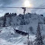 Boutique Panoramic Views Hot Tub Domek alpejski *