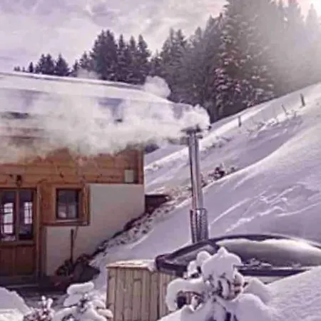 Boutique Panoramic Views Hot Tub *