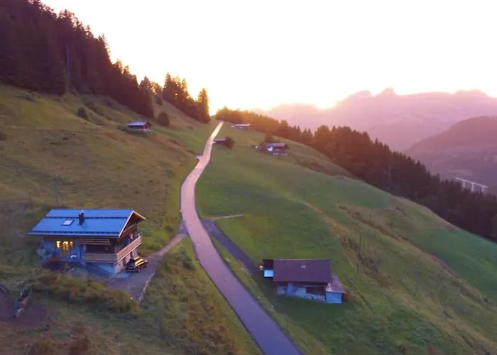 Boutique Panoramic Views Hot Tub Domek alpejski *