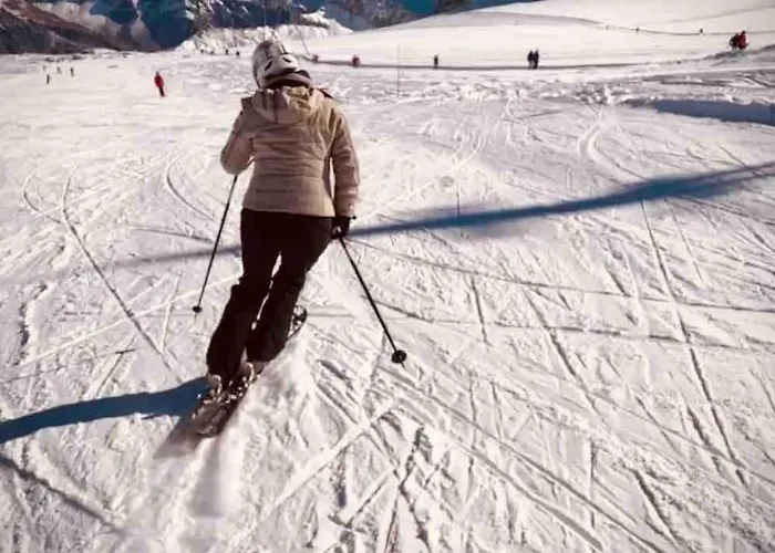 Boutique Panoramic Views Hot Tub 木屋 *