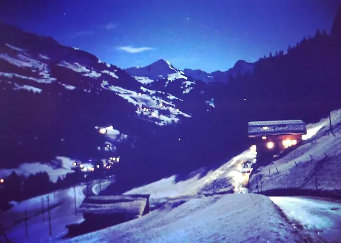 Domek alpejski Boutique Panoramic Views Hot Tub