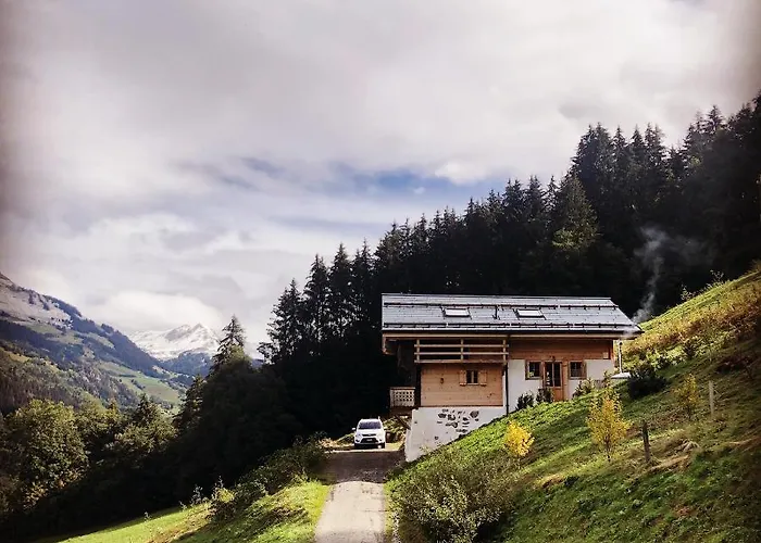 Boutique Panoramic Views Hot Tub Chalet Vers L'Eglise