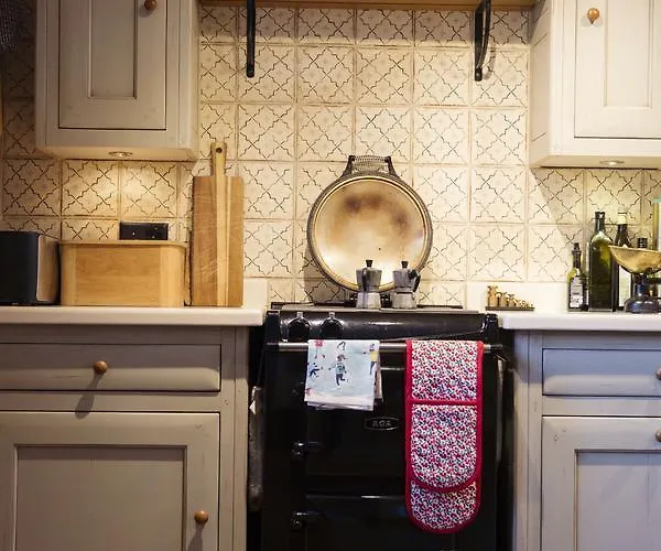 Boutique Panoramic Views Hot Tub Chalet Vers L'Eglise