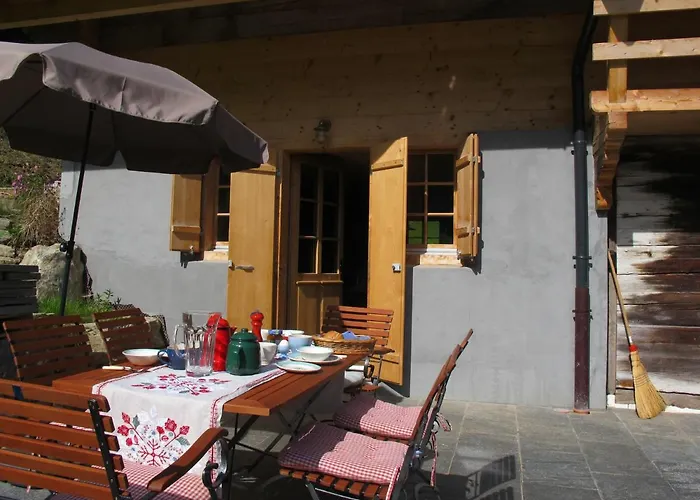 Boutique Panoramic Views Hot Tub *